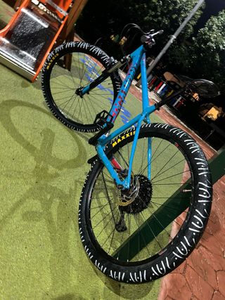 Bicicleta Bergamot Stunt