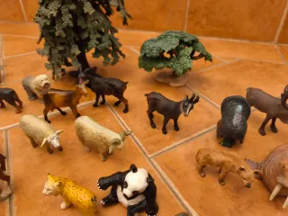 Animales y árboles Schleich