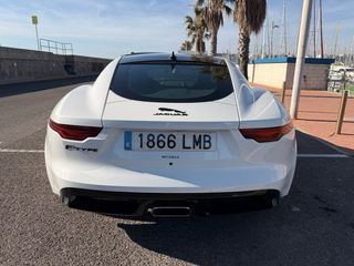 Jaguar F-Type 2021 2.0 R.Dynamic 300cv. 18000 kms