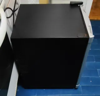 Vinoteca Climadiff CV48AD Termoeléctrica