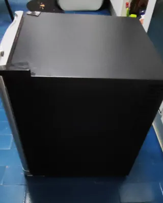 Vinoteca Climadiff CV48AD Termoeléctrica