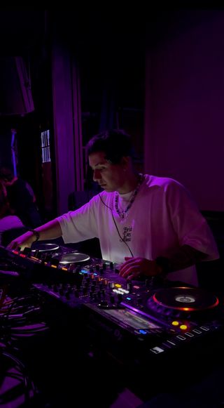 Clases de DJ profesional