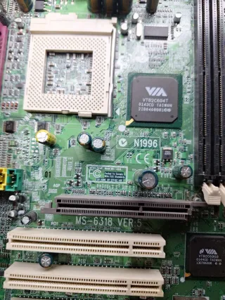 Placa Base VIA Antigua