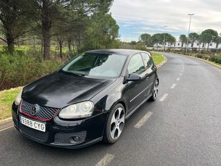 Volkswagen Golf 2004