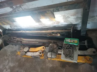 Elevador 2 columnas Istobal 2500Kg