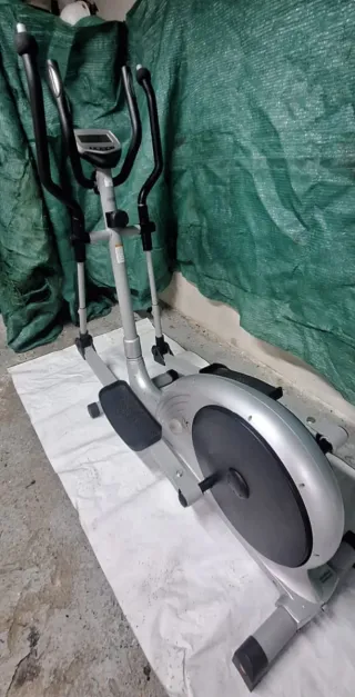 Bicicleta Elíptica Estática Gris