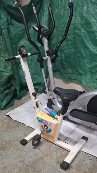 Bicicleta Elíptica Estática Gris