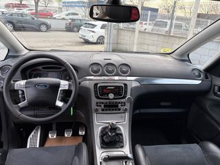 Ford S-MAX Titaniun 2.0 Tdci 140 cv BANDEJA DESLIZ