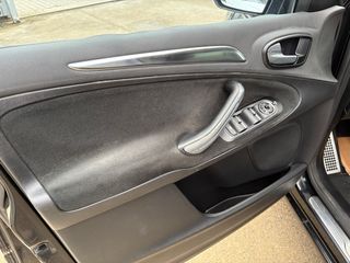 Ford S-MAX Titaniun 2.0 Tdci 140 cv BANDEJA DESLIZ