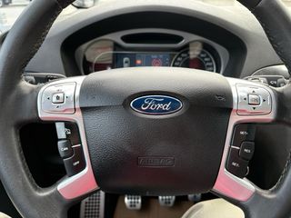 Ford S-MAX Titaniun 2.0 Tdci 140 cv BANDEJA DESLIZ