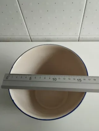 Maceta única pintada a mano. Alemana