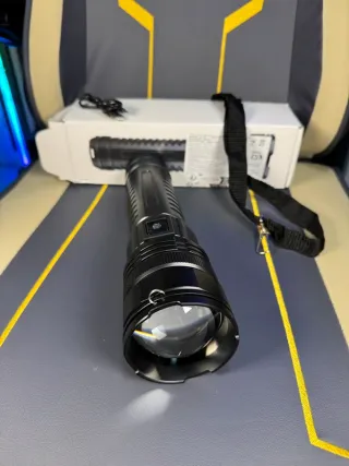 Torcia LED Ricaricabile