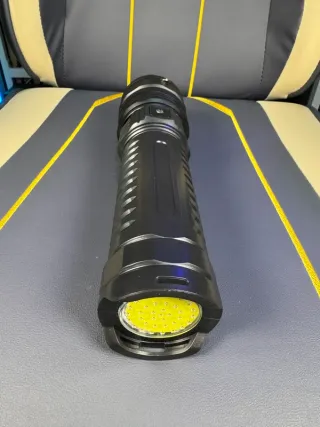 Torcia LED Ricaricabile