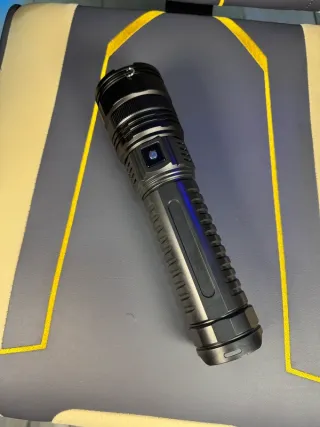 Torcia LED Ricaricabile