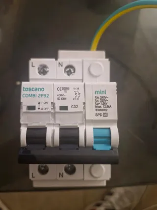 Interruptor Diferencial Toscano COMBI 2P32