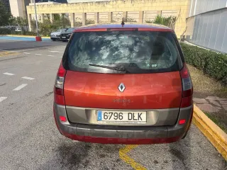 Renault Grand Scenic 2005