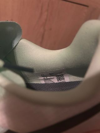 Nike ZoomX Ultrafly Trail 42 sin estrenar