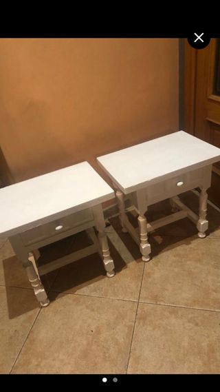 Conjunto 2 mesitas auxiliares macizas