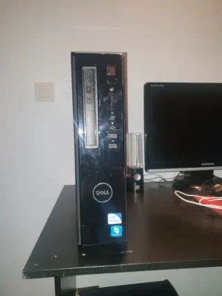 6 Ordenadores Dell Vostro 230 80€/ 1 unidad 15