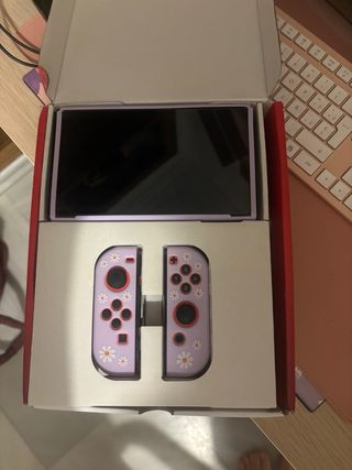 Nintendo Switch OLED Roja