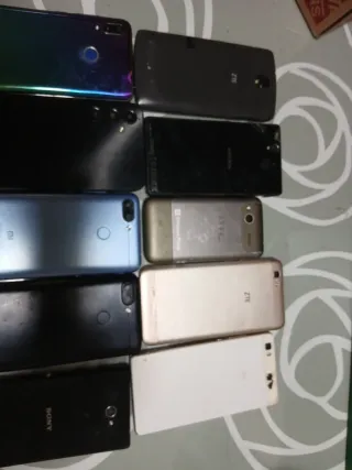 Teléfonos para piezas (HTC, Huawei, Oppo, Sony)