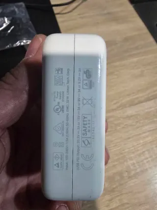 Cargador Apple Tipo C 61 w original