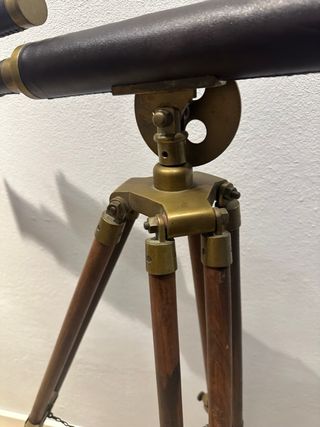 Telescopio latón artesanal con trípode