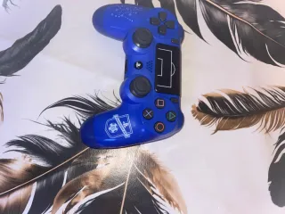 Sony Dualshock 4 v2 - F.C. Limited Edition (leer)