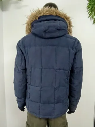 Parka Pull&Bear azul con capucha