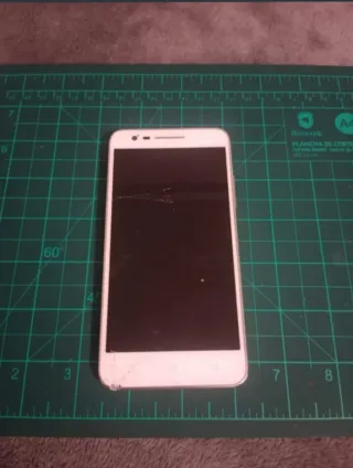 Lotto di 3 cellulari antichi da riparare o per pezzi