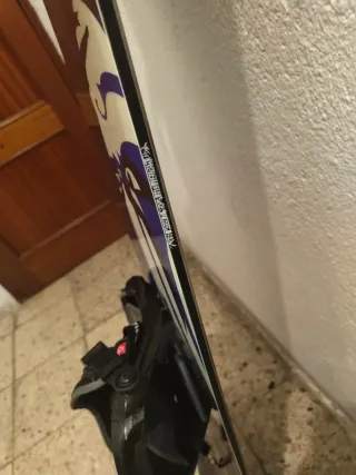 Tabla Snowboard con Fijaciones ATOMIC 153cm