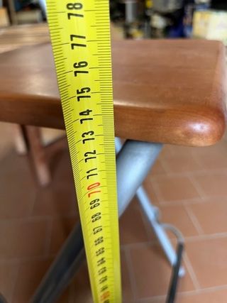 Sgabello alto pieghevole metallo e legno