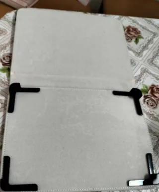 Funda Tablet 8" Universal - Nueva/New/Neuf