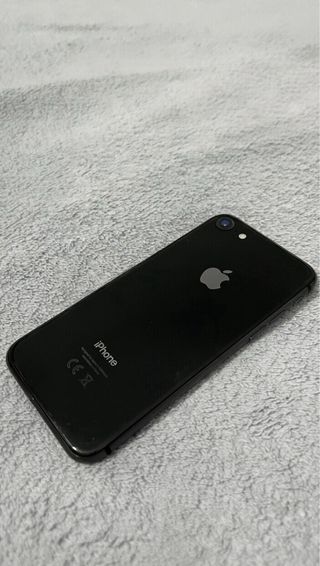 iPhone 8 64GB Negro