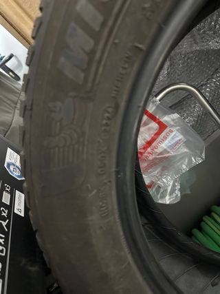 Un Neumático Michelin Crossclimate 2 225/55/17 97Y