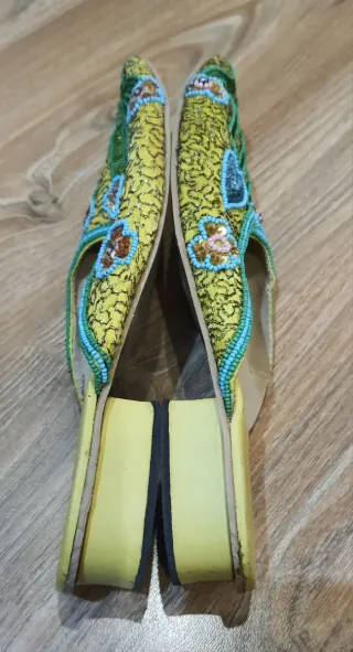 Zapatos planos con lentejuelas