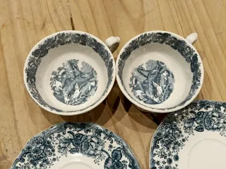 2 Tazas de té antiguas con platillo, La Cartuja