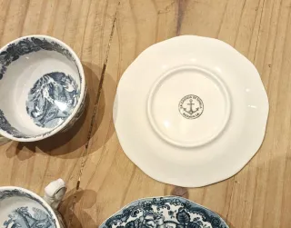 2 Tazas de té antiguas con platillo, La Cartuja