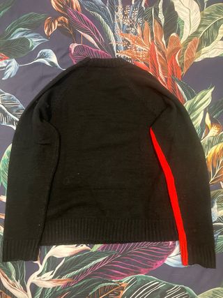 Jersey punto hombre Desigual negro y rojo