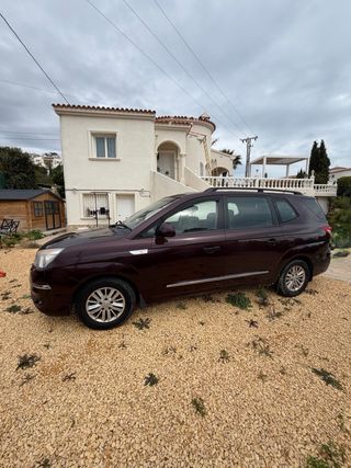 SsangYong Rodius 2014