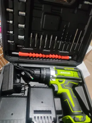 Taladro Bonthe con baterías y cargador