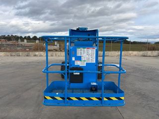 Plataforma Articulada Genie Diesel 4x4