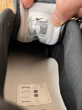 Nike Air Max 1 Essential Negro Gris y Blanco (43)