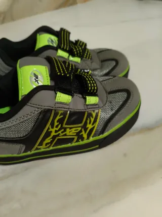 Zapatillas con ruedas niño