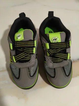 Zapatillas con ruedas niño