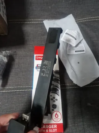 Cargador Ipega 6 Slots N-S/N-S OLED