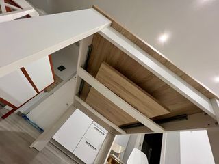 Mesa de comedor blanca extensible