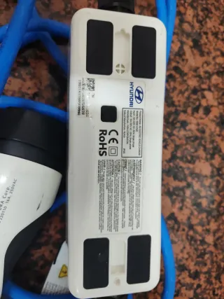 SOY KRIS.  Cargador Coche Eléctrico Hyundai