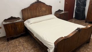 Conjunto de habitación rústica madera