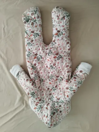 Buzo bebé Primark 9-12 meses